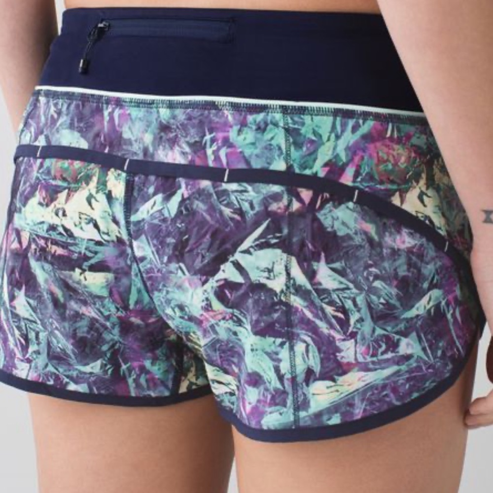 Lululemon speed short - Iridescent multi/ deep navy 2.5"
